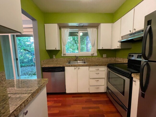 Photo - 6801 SW Terri Ct