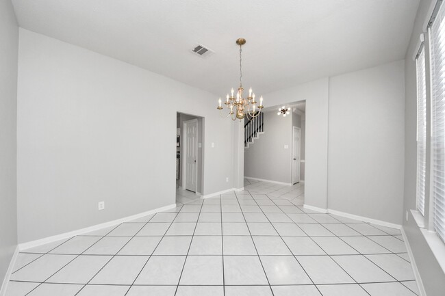 Photo - 14706 Cross Jct St