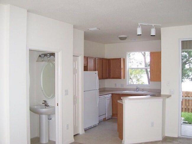 Photo - 11046 Black Swan Ct