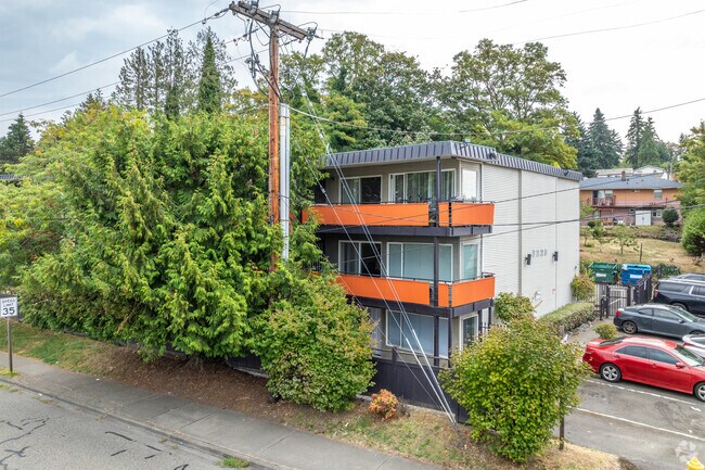 Photo - Innsbruck Apartments