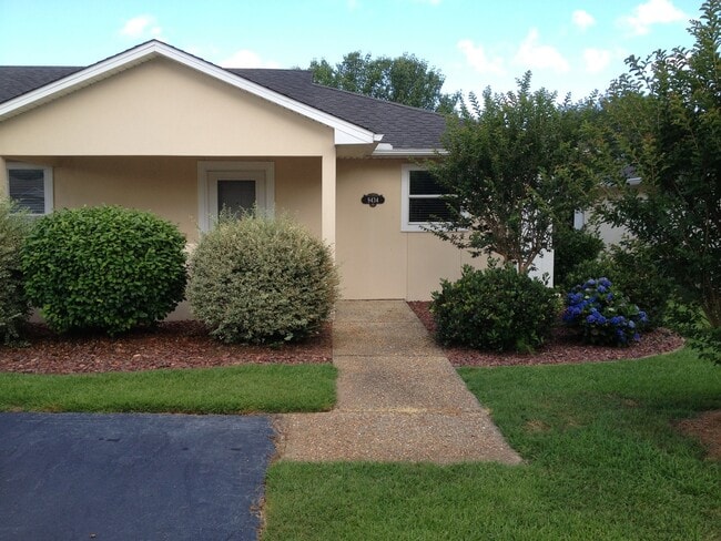 Photo - Home in Glenlakes Subdivision!