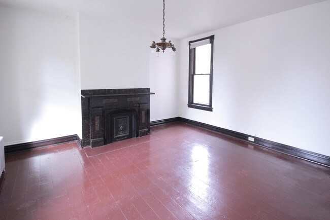 Photo - 401 Franklin Ave