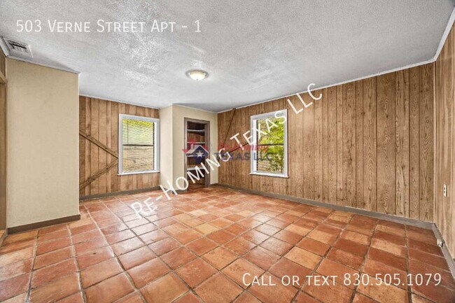 Photo - 503 Verne St Unit 1