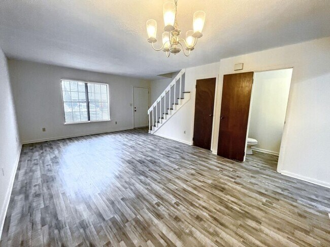 Photo - 8833 Millard Lee Ln