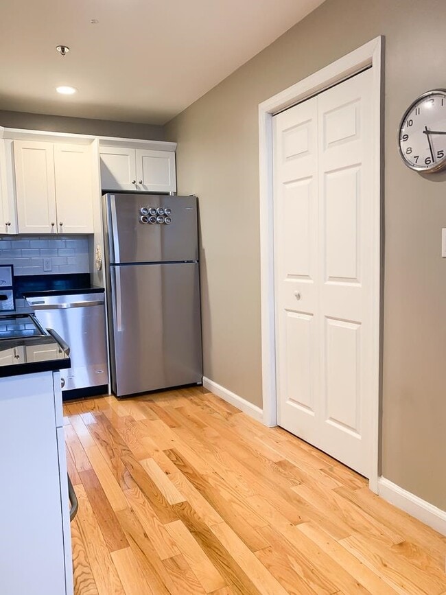 Photo - 473 Newark Ave Unit S1