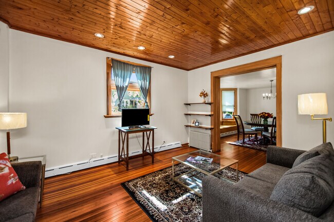 Photo - 4634 N Kennicott Ave Unit 1