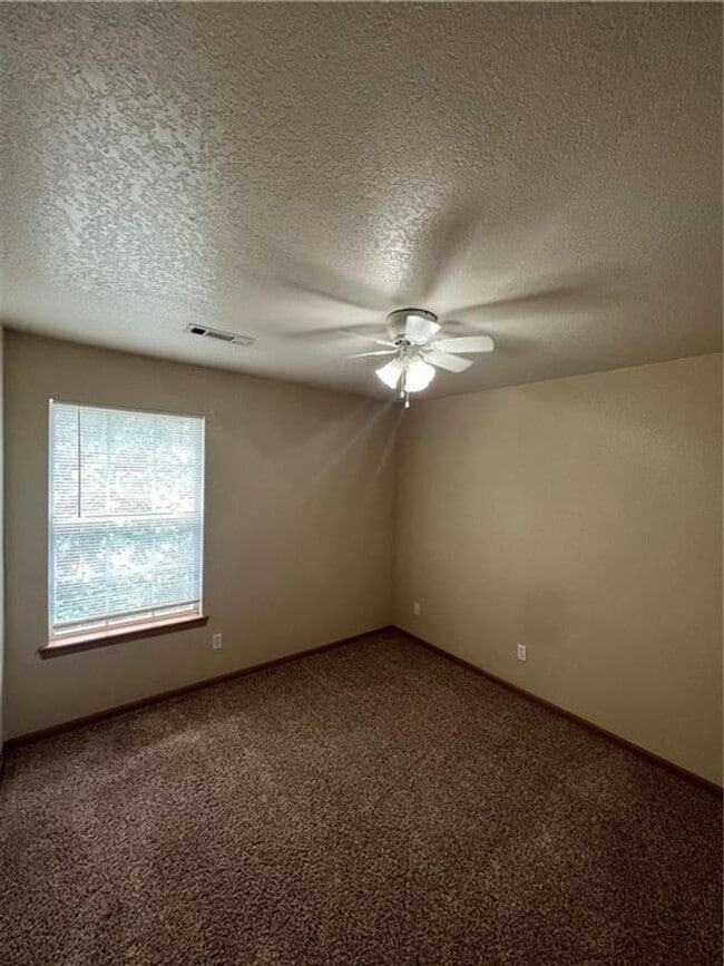 Photo - 2229 E Cinnamon Way