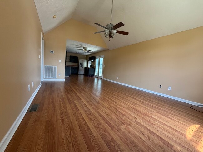Photo - 4914 Camborne Cir