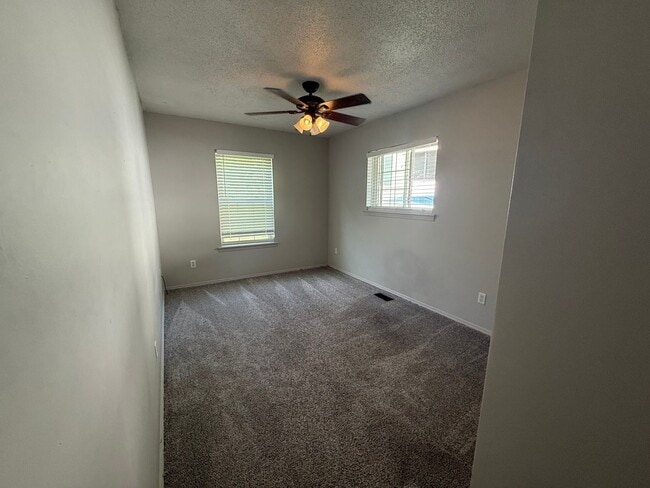 Photo - 3 bed 2 bath 2 car garage house