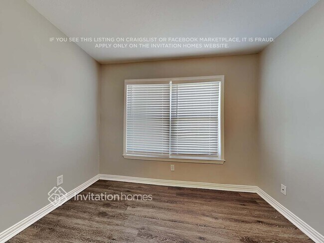 Photo - 3913 Windflower Ln