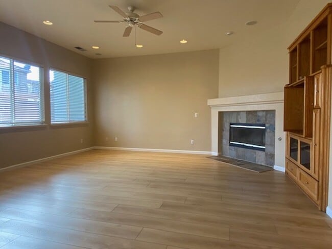 Photo - Available 12/1/25 Immaculate home in West ...