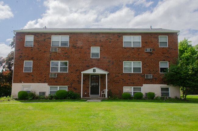 Springwood Apartments