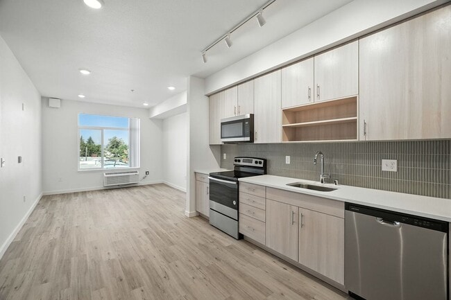 District Lofts at Garland - District Lofts at Garland