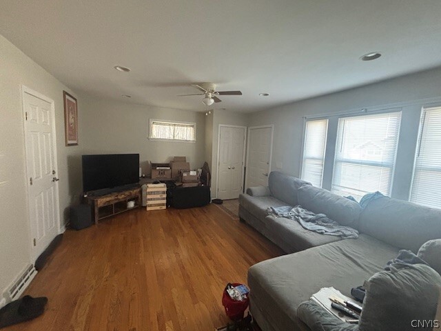 Photo - 1012 Cadillac St