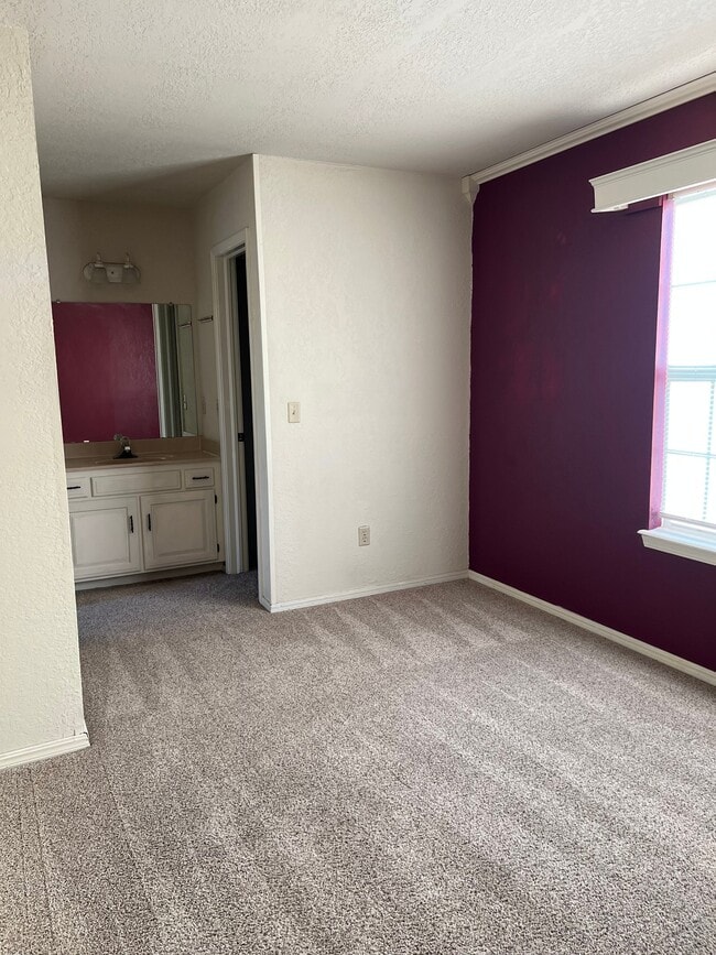 Photo - 8520 N 125th E Ave