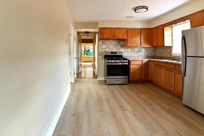 1018 S 11th Ave Unit 2