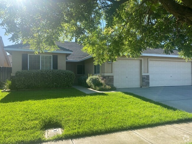 Building Photo - Coming Soon! Rental