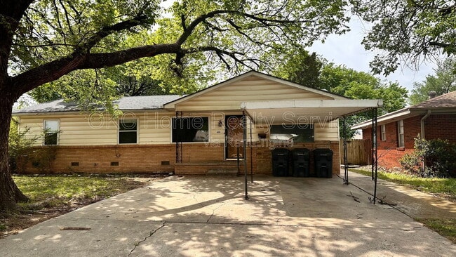 Building Photo - 6808 NW 59th St