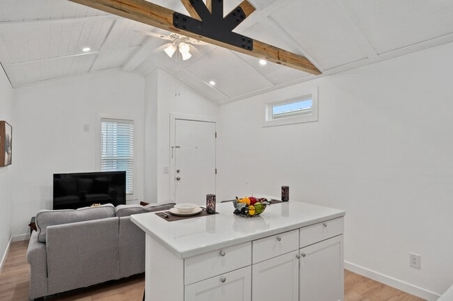 Photo - 720 Pritchett Ln