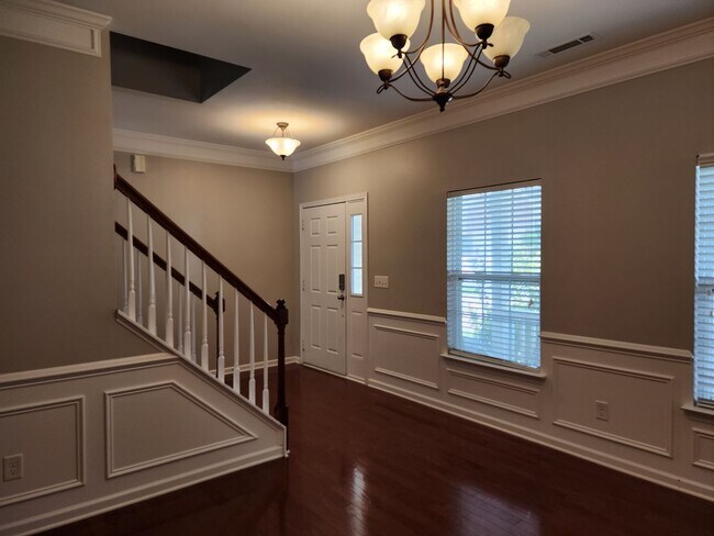 Photo - Quaint 4-Bedroom Home