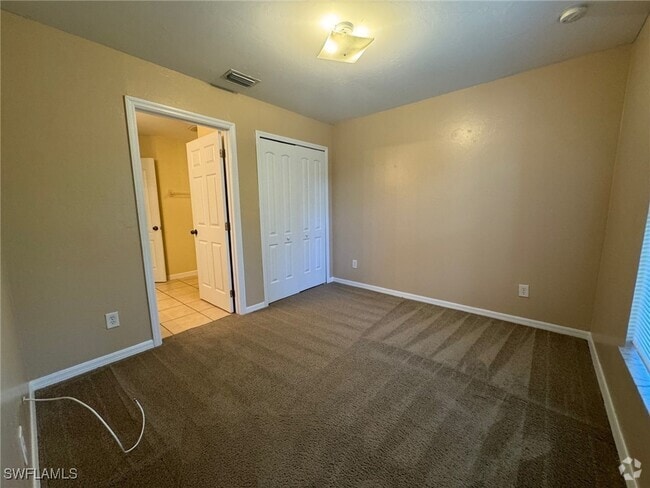 Building Photo - 1146 Pisa St E Rental