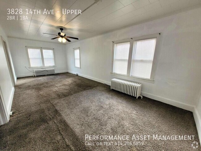 Building Photo - Renovated 2BR Upper Duplex w/ New Applianc... Unit Upper Rental