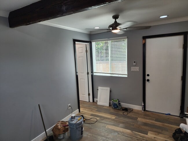 Photo - 3014 Clay Ave