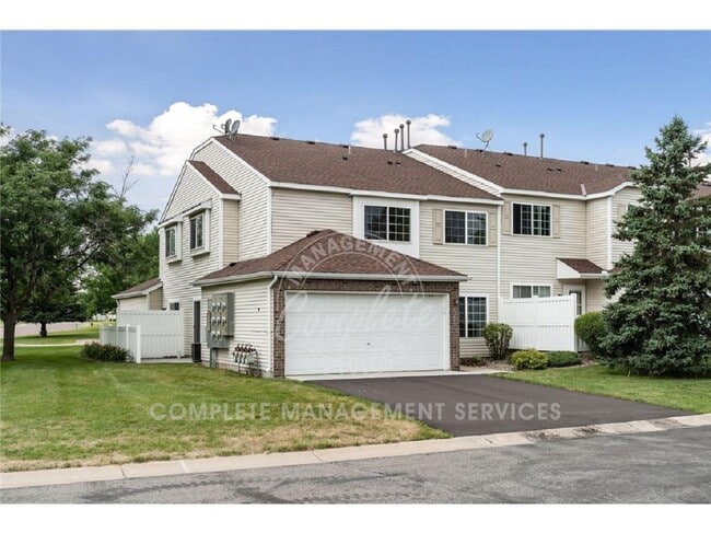 Photo - 15785 Flackwood Trail Townhome