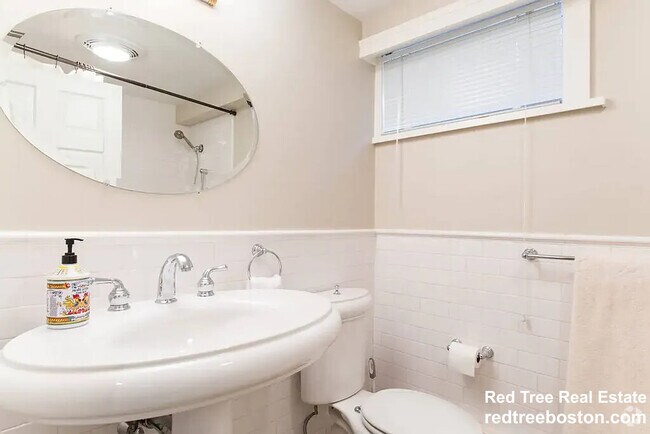 Building Photo - 25 Westfield Rd Unit STU W. Newton Rental