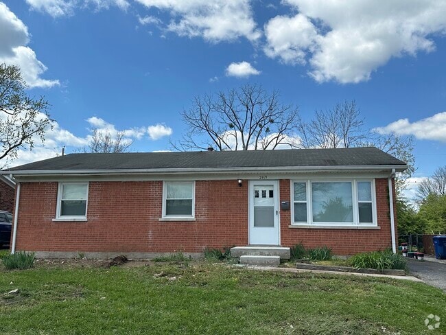 Building Photo - 2119 Jasmine Dr Rental