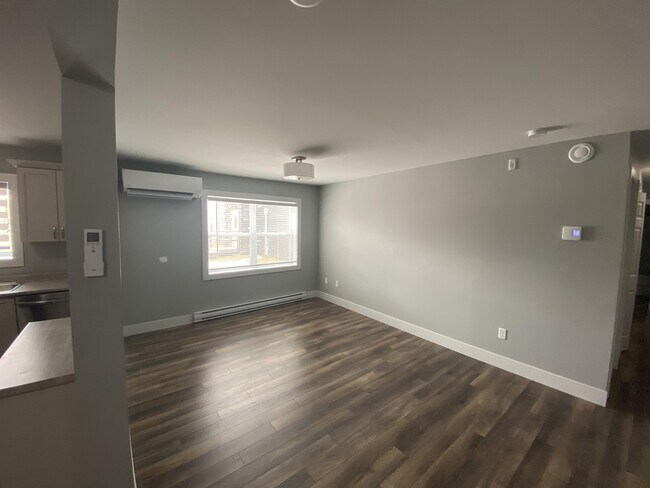 Photo - 30 Parks St Unit 6