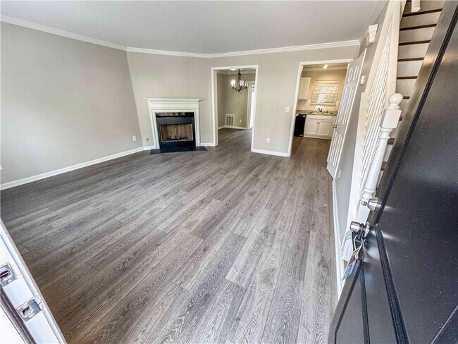 Photo - 3575 Kennesaw Station Dr