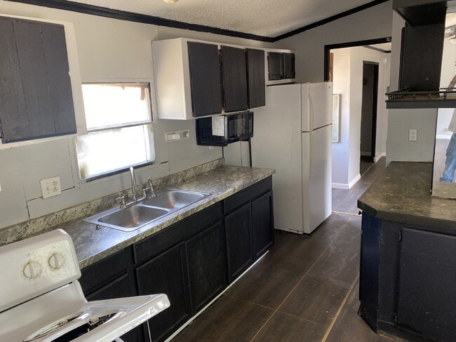 Photo - MOBILE HOME FOR RENT