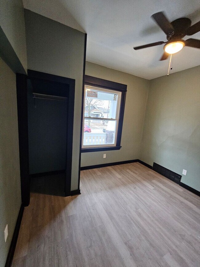 Photo - 2654 N 49th St Unidad 2654 Lower