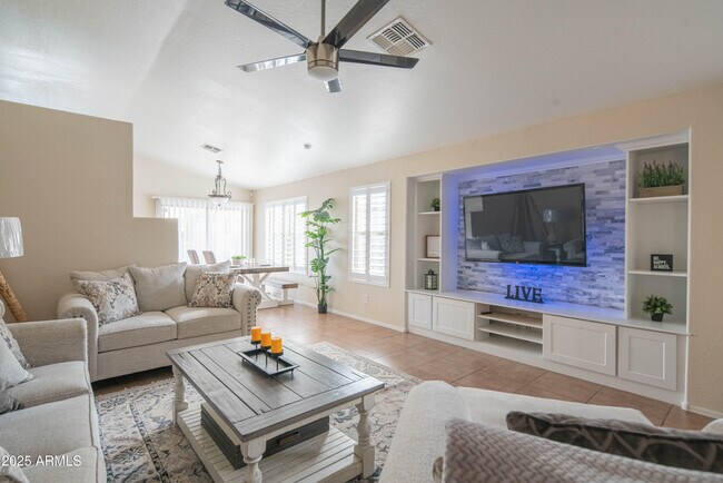 Photo - 4927 W Shumway Farm Rd