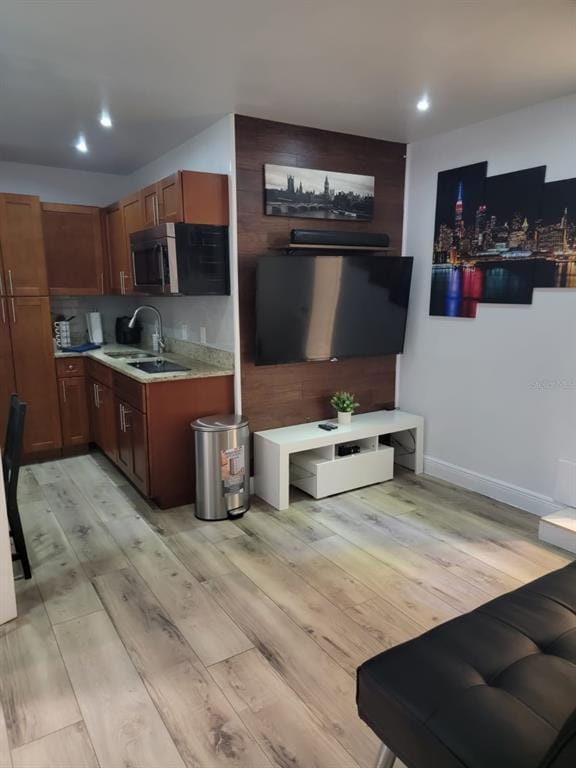 Photo - 2302 Rochelle Ave Unit 1