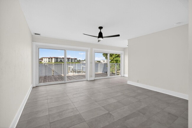 Photo - 624 Southwind Cir Unit 3