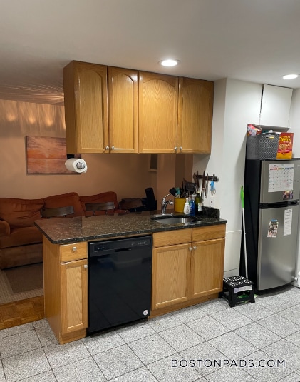 Photo - 28 Fleet St Unit 23