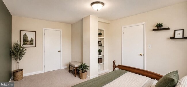 Photo - 6621 E Wakefield Dr Unit 305