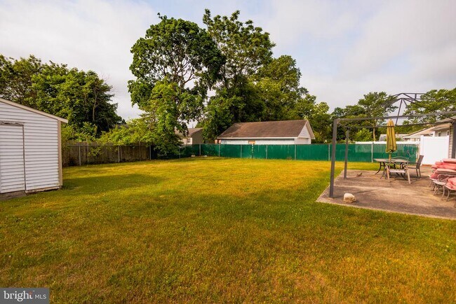 Photo - 222 MacClelland Ave