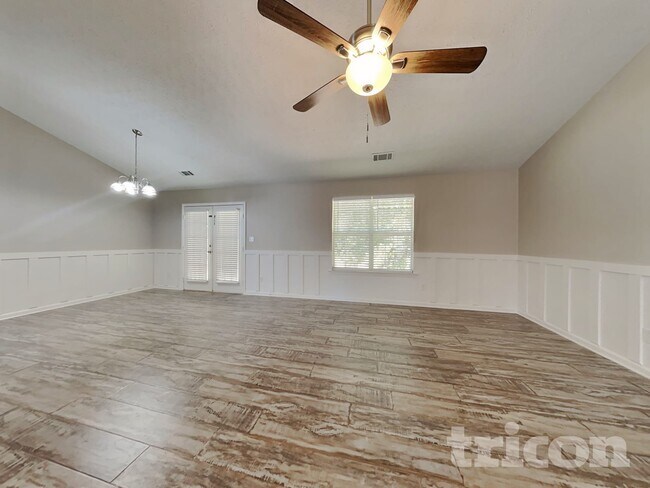 Photo - 365 Wild Turkey Ln