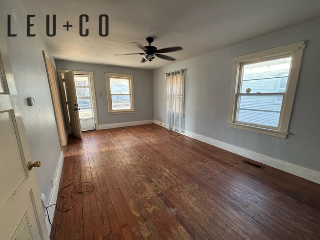 Photo - 304 E 8th Ave