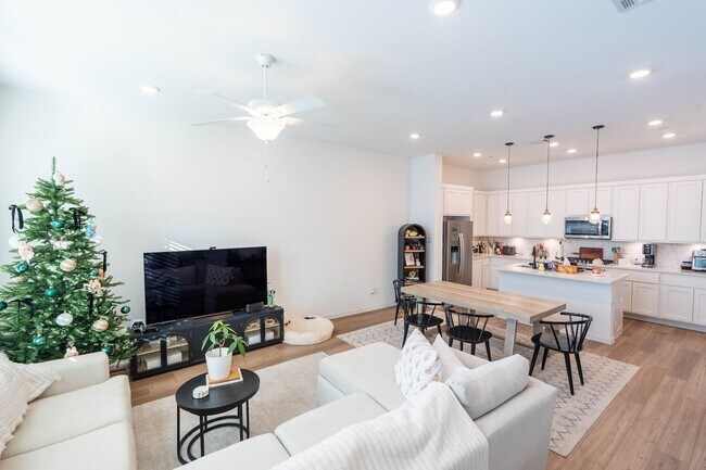 Photo - 1064 Keene Rdg Dr