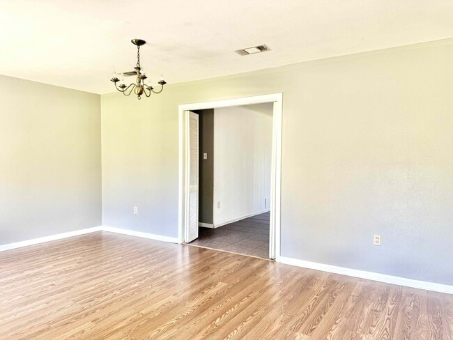 Photo - 10389 Browning Dr