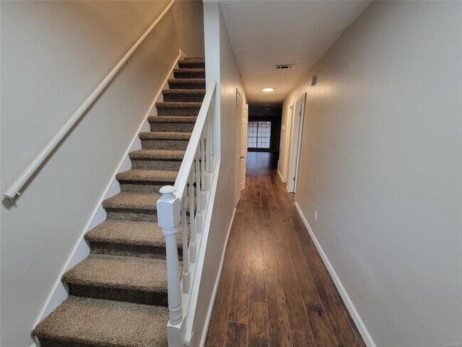 Photo - 3439 Malabar Rd