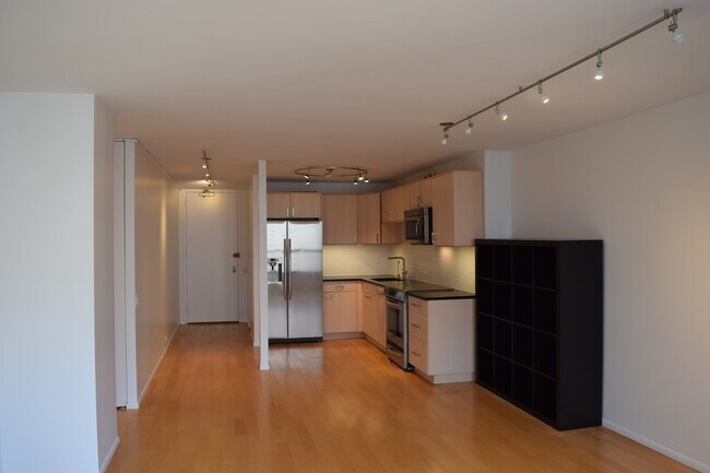 Photo - 405 N Wabash Ave Unit 1307