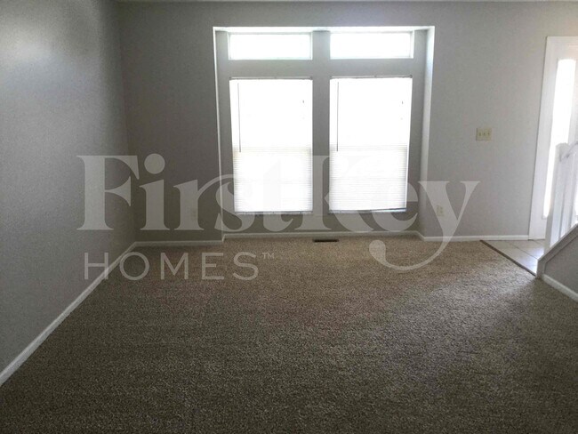 Photo - 7249 Bennell Dr