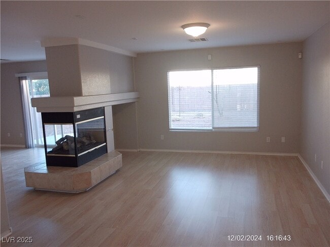 Photo - 7560 Mission Palm St