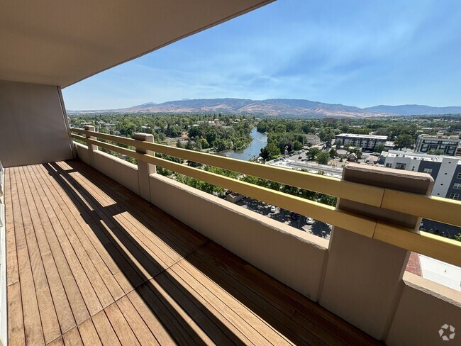 Building Photo - Views from Arlington Towers Rental