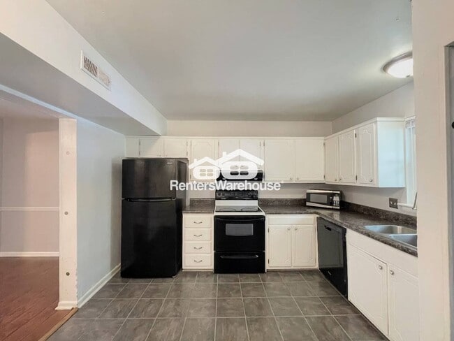 Photo - 5629 Banbury Ct